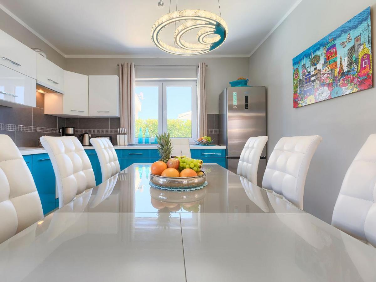Holiday Home Villa Valentina By Interhome Loborika Kültér fotó